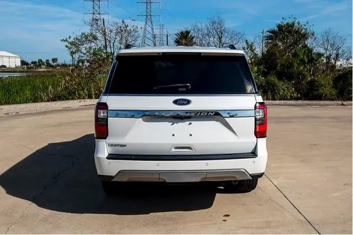 $33352 : Ford Expedition 2020 4x2 Lim image 3