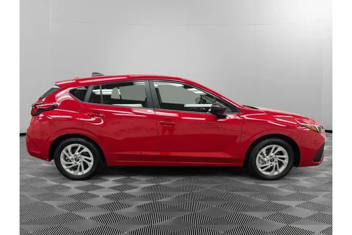 $22788 : Subaru Impreza 2025 AWD Base image 6