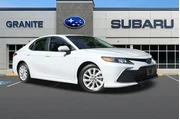 $22290 : Toyota Camry 2024 LE 4dr Sed thumbnail
