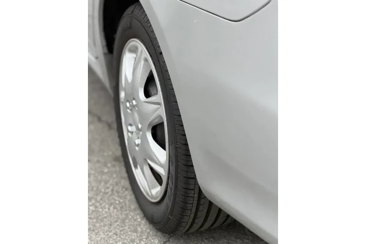 $1 : 2013 Corolla LE image 8