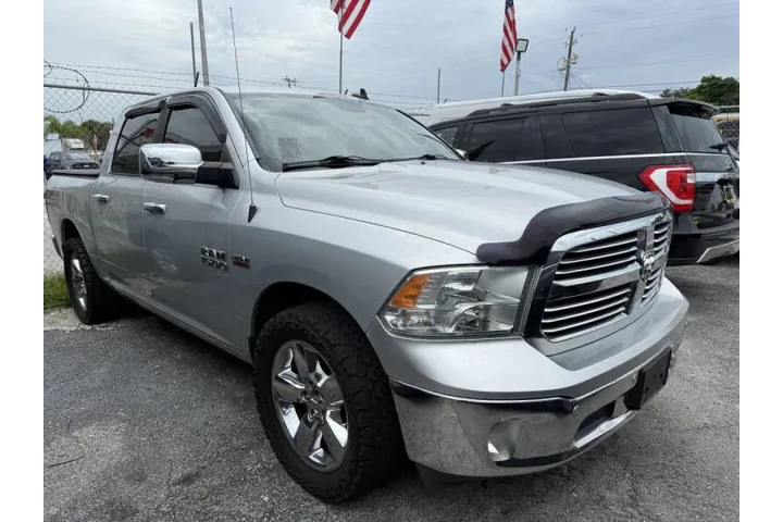 $10400 : 2016 RAM 1500 SLT image 3
