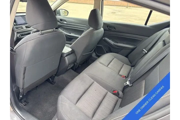 $19987 : Nissan Altima 2024 2.5 SV 4d image 8