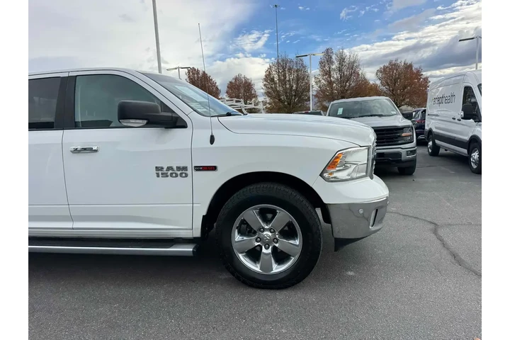 $11555 : Ram 1500 2014 4x4 SLT 4dr Qu image 10
