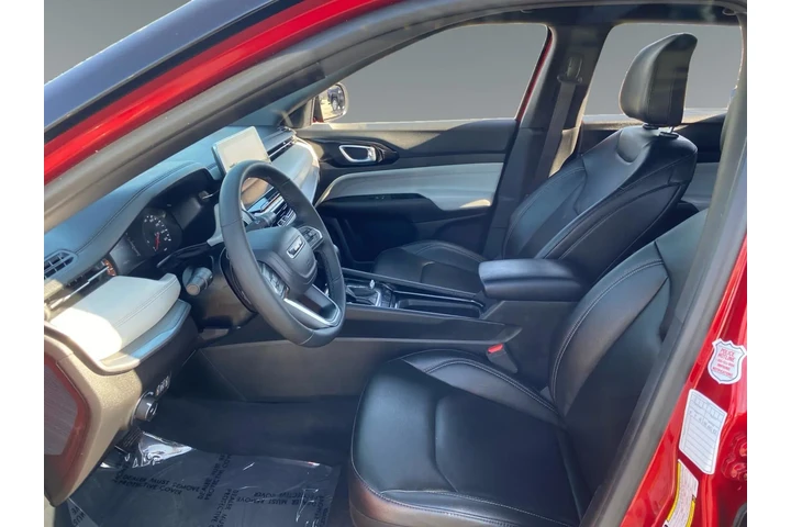 $32235 : Jeep Compass 2025 4x4 Limite image 9