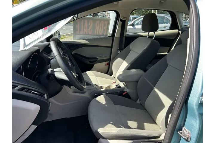 $6495 : 2012 Focus SE Sedan image 6