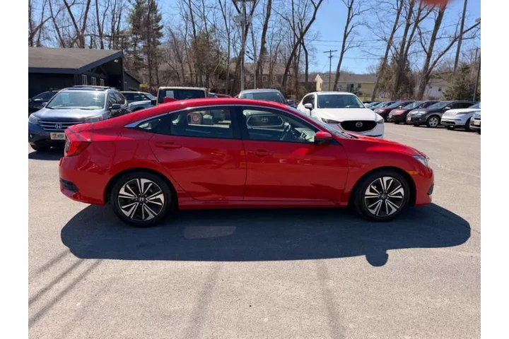 $14995 : 2018 Civic EX-L image 9