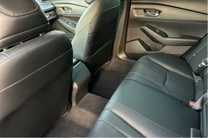 $29769 : Honda Accord Hybrid 2024 Spo image 4