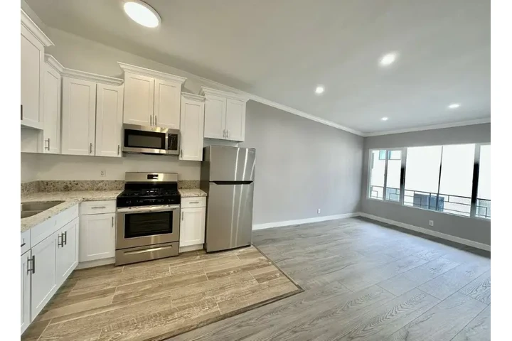$1100 : Gran apartamento 1 habitación image 1
