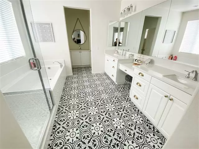 Counter tops image 9