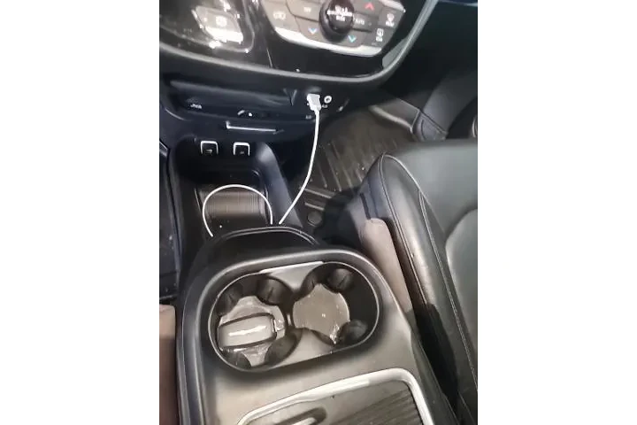 $21849 : Chrysler Pacifica 2020 Touri image 7