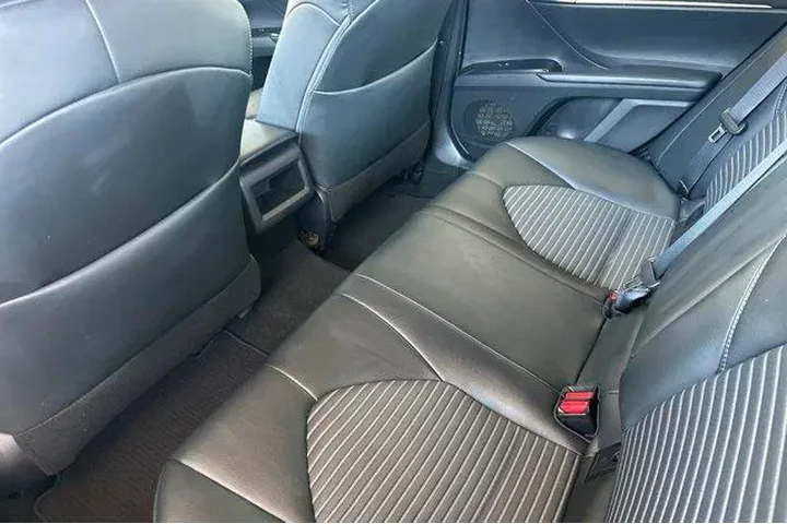 $19000 : Toyota Camry 2018 SE 4dr Sed image 7