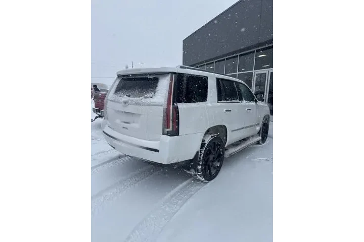 $23995 : Cadillac Escalade 2016 4X4 P image 4