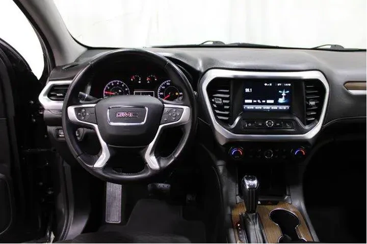 $12982 : GMC Acadia 2018 SLE-1 4dr SU image 2