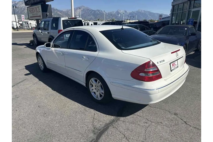 $5495 : 2005 E320 Sedan image 8