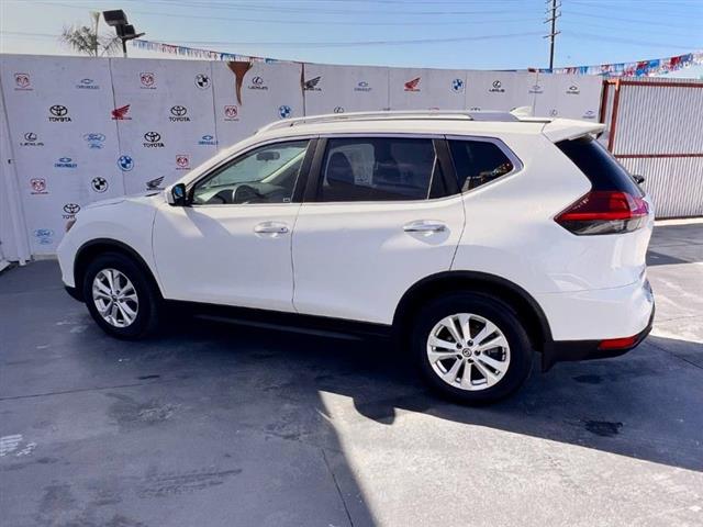 $13995 : Used 2018 Rogue FWD SV for sa image 6