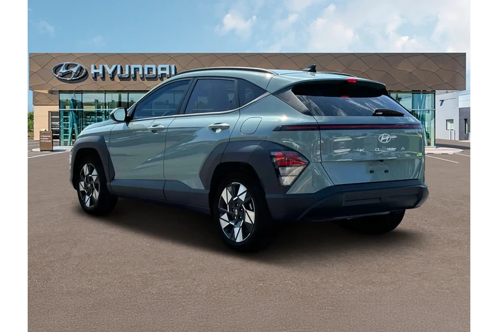 $23722 : Hyundai KONA 2024 SEL 4dr Cr image 5