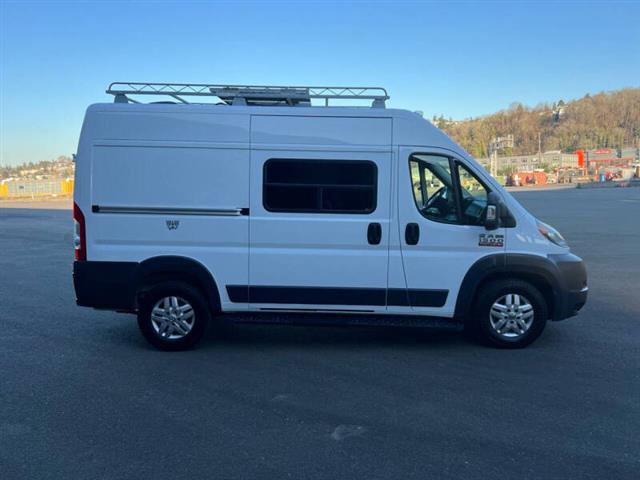 2014 RAM ProMaster 1500 136 WB image 10