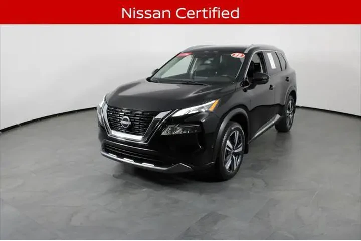 $20848 : Nissan Rogue 2023 SL 4dr Cro image 2
