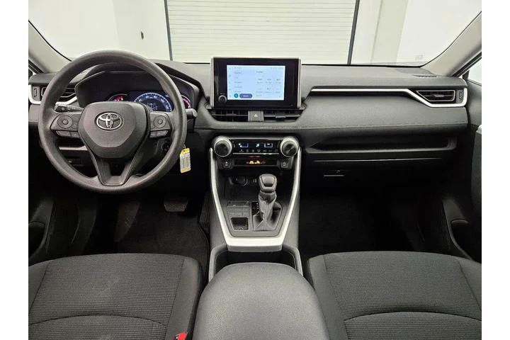 $26998 : Toyota RAV4 2024 AWD LE 4dr image 9