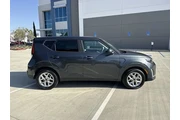 $17670 : Kia Soul 2024 LX 4dr Crossov thumbnail