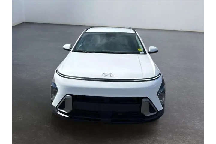 $29440 : Hyundai KONA 2025 AWD SEL 4d image 8