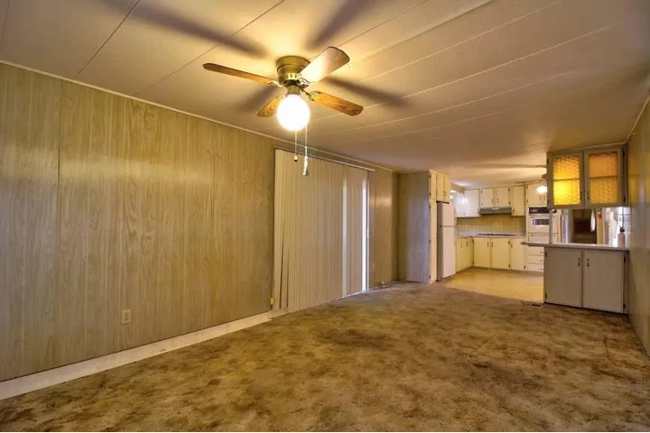 $1050 : El encanto de Azusa refrescado image 10