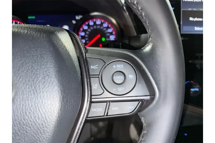 $31000 : Toyota Camry 2021 XSE V6 4dr image 6