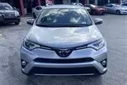 2018 TOYOTA RAV4 LE en San Juan