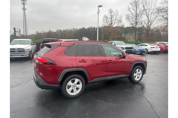 $21940 : Toyota RAV4 2020 XLE 4dr SUV image 7