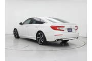 $19998 : Honda Accord 2019 Sport 4dr thumbnail