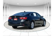 $16395 : Chevrolet Malibu 2023 LT 4dr thumbnail