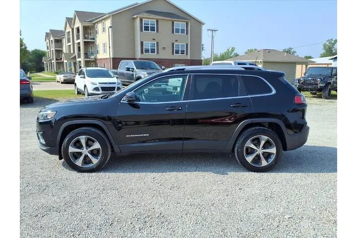 $19990 : Jeep Cherokee 2019 4x4 Limit image 2