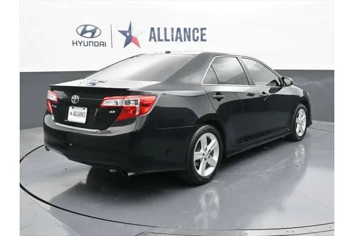 $9390 : Toyota Camry 2014 XLE 4dr Se image 7