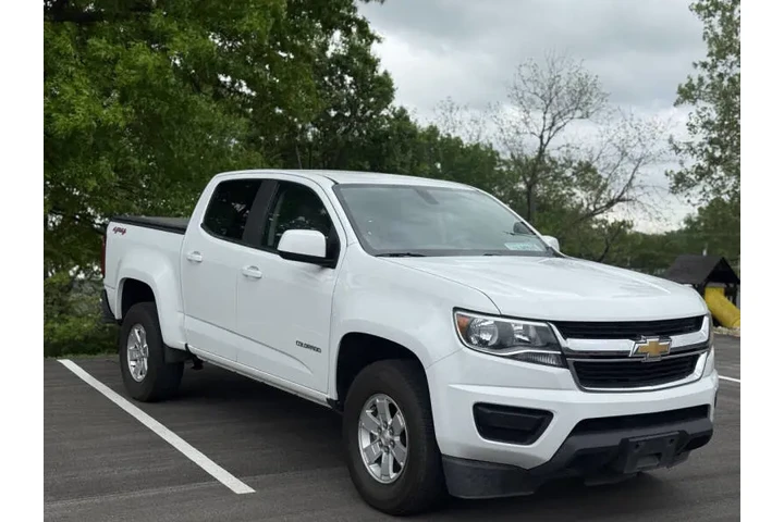 $17999 : 2020 Colorado Work Truck image 2