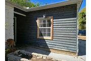 JIGH SIDING & CORNICE thumbnail