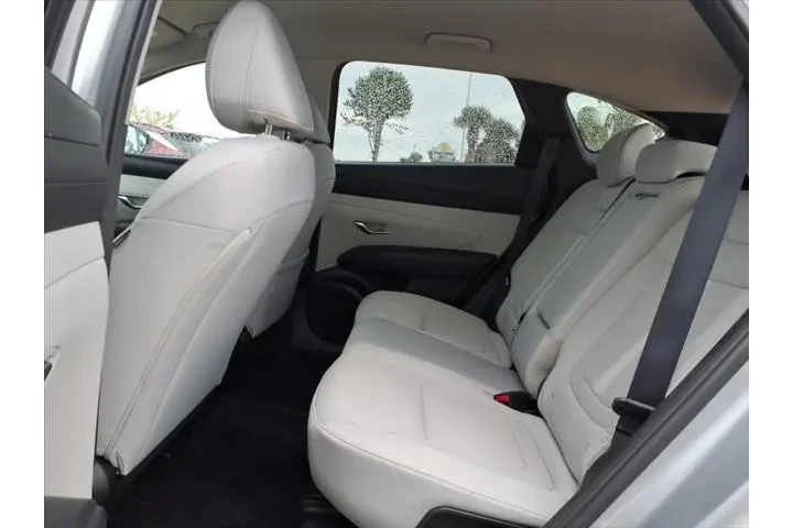 $30990 : Hyundai TUCSON 2025 SEL 4dr image 7