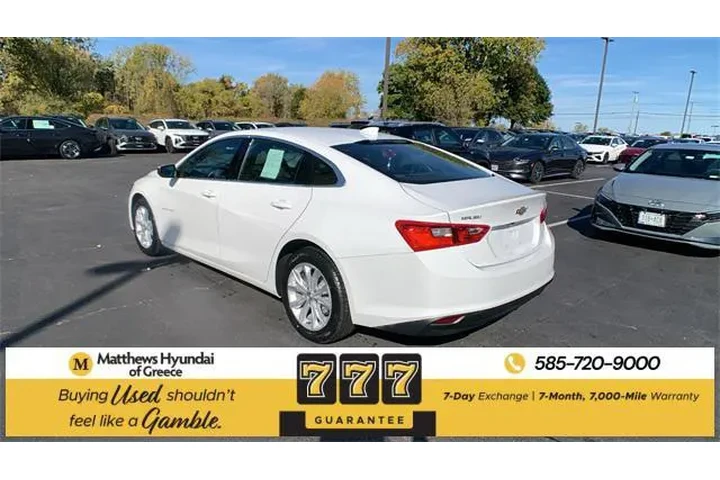 $15990 : Chevrolet Malibu 2023 LT 4dr image 3