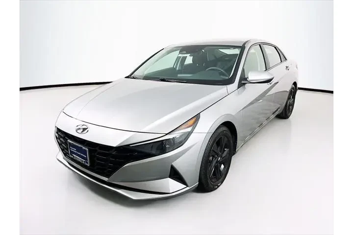 $16990 : Hyundai ELANTRA 2021 SEL 4dr image 3