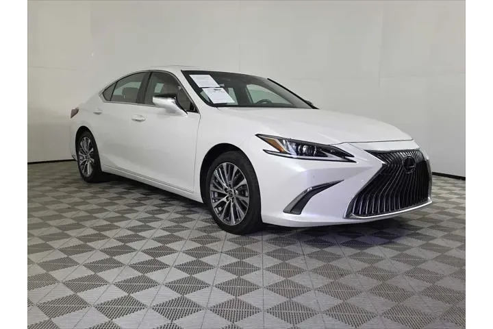 $28997 : Lexus ES 350 2019 image 1