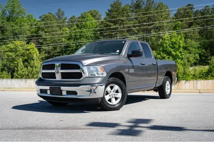 $19998 : Ram 1500 2015 4x4 Express 4d image 1