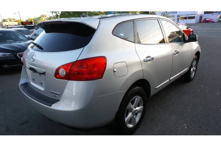 $8900 : 2013 Rogue SV image 6