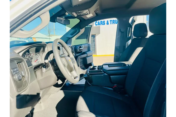 $29995 : 2022 Silverado 1500 Limited C image 9