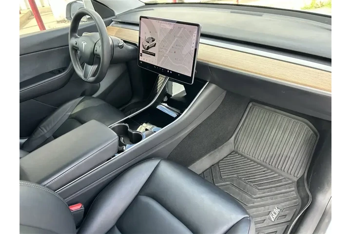 $22901 : Tesla Model Y 2020 AWD Long image 8