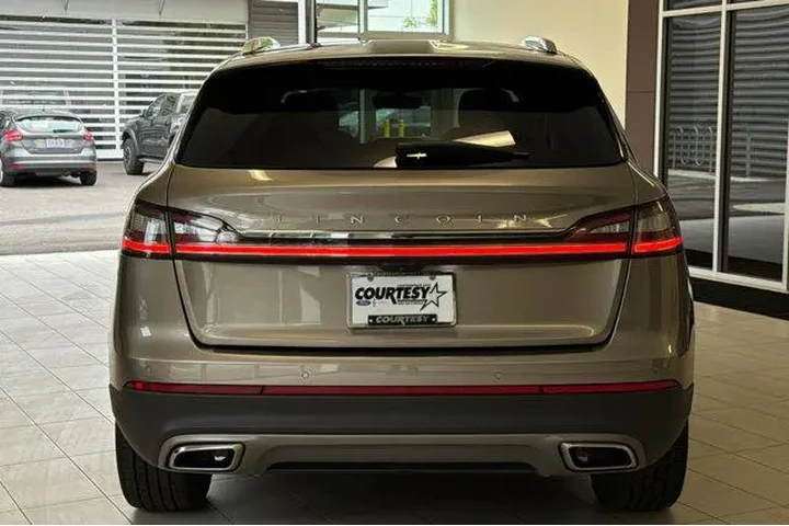 $32031 : Lincoln Nautilus 2021 AWD Re image 5