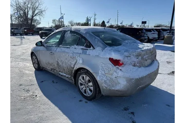 $12000 : Chevrolet Cruze Limited 2016 image 6