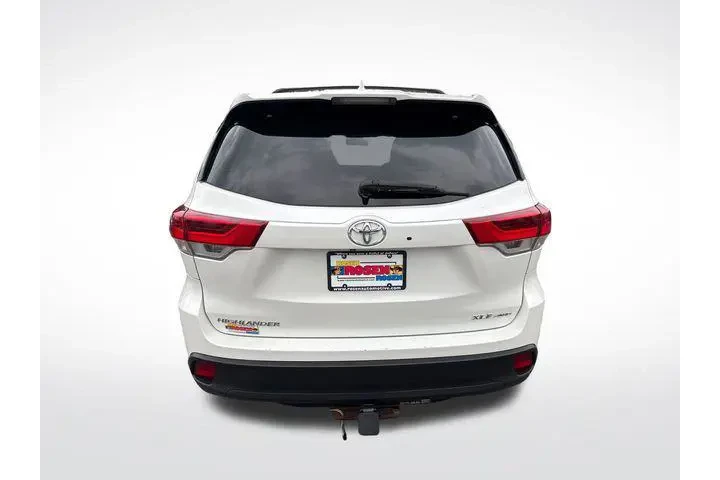 $24597 : Toyota Highlander 2017 AWD X image 4