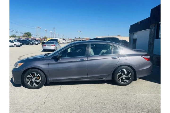 $9850 : 2016 Accord LX image 4