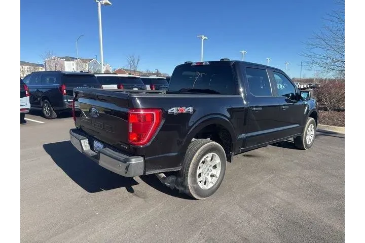 $36000 : Ford F-150 2023 4x4 XLT 4dr image 7