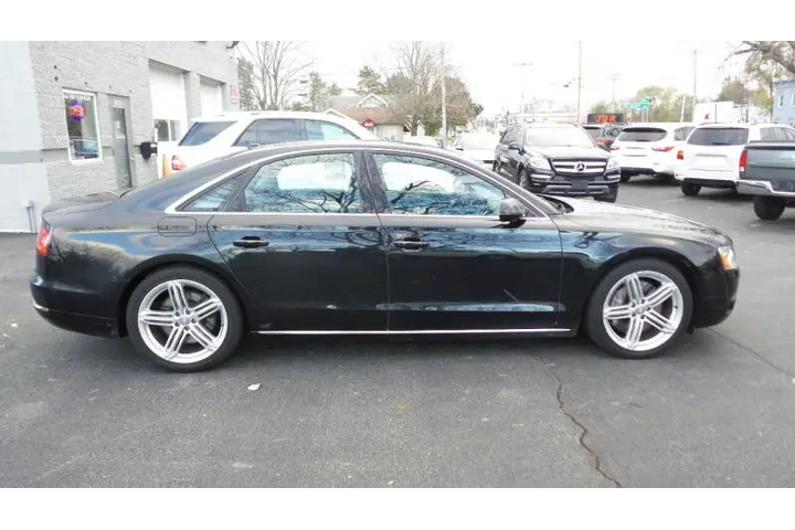 $18900 : 2012 A8 quattro image 4