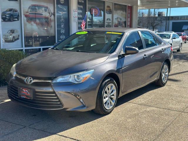 $19999 : 2017 Camry SE image 5